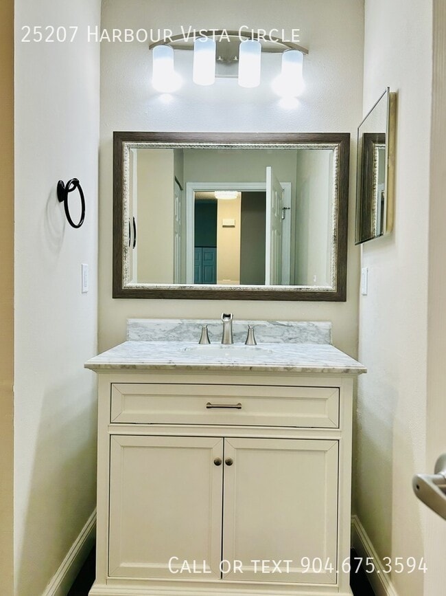 Building Photo - 25207 Harbour Vista Cir