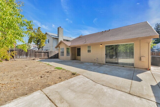 Building Photo - 8327 Trimmer Way