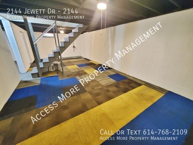 Building Photo - 2144 Jewett Dr