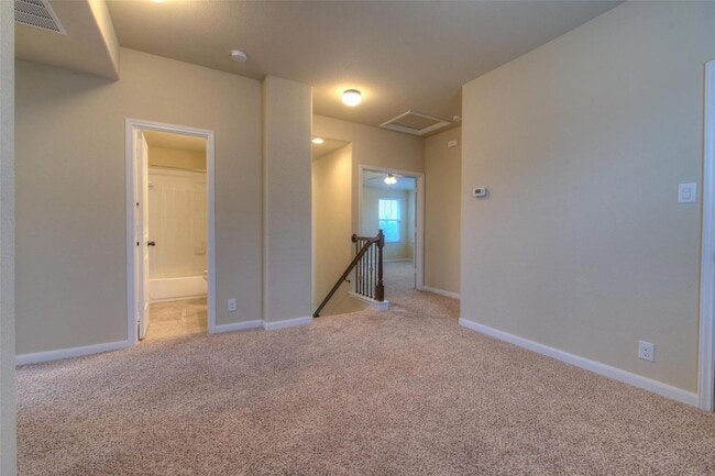 Building Photo - 8608 White Ibis Dr