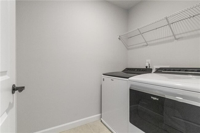 Building Photo - 536 Cresentry Brook