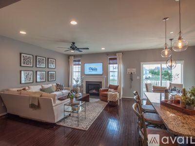 Building Photo - 4652 Woodbrush Way