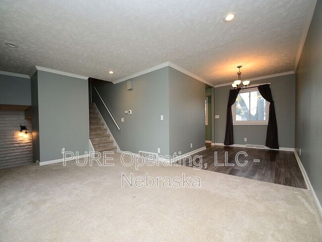 Building Photo - 13951 Jefferson Cir