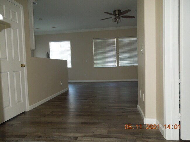 Building Photo - 33770 Willow Haven Ln