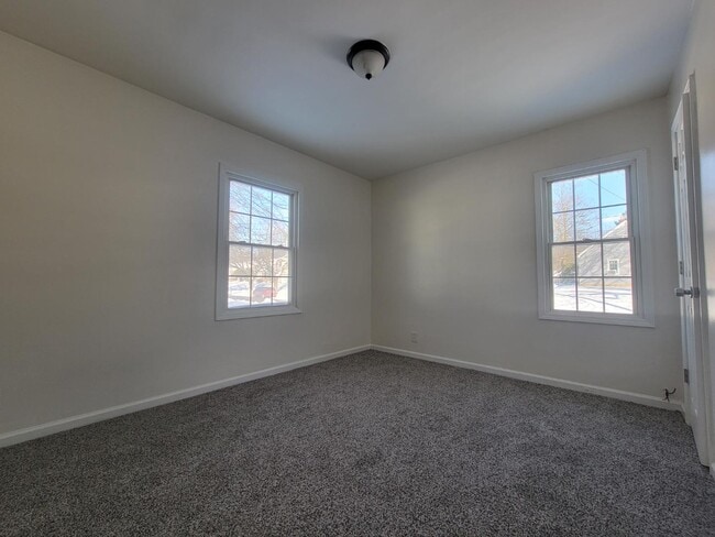 Building Photo - 1320 Tioga Ave