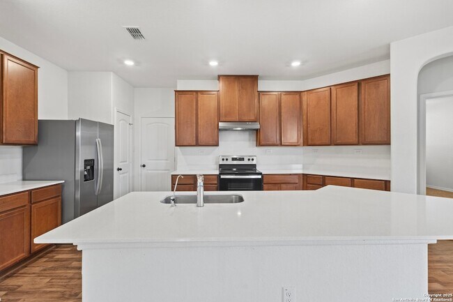 Building Photo - 3515 Sand Castle Wy