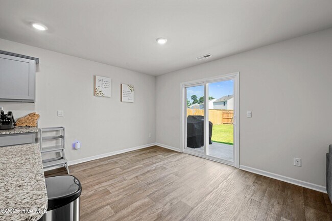 Building Photo - 4017 Madeline Farm Blvd