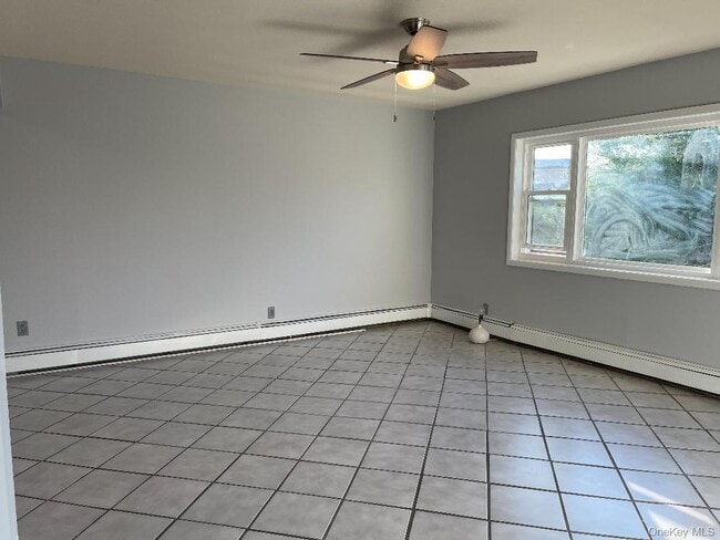 Building Photo - 17 Roosevelt Pl