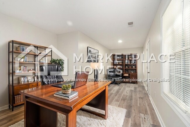 Building Photo - 237 Autumn Ridge Dr