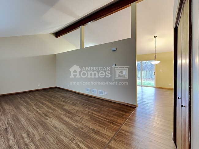 Building Photo - 14928 S Bunratty Drive
