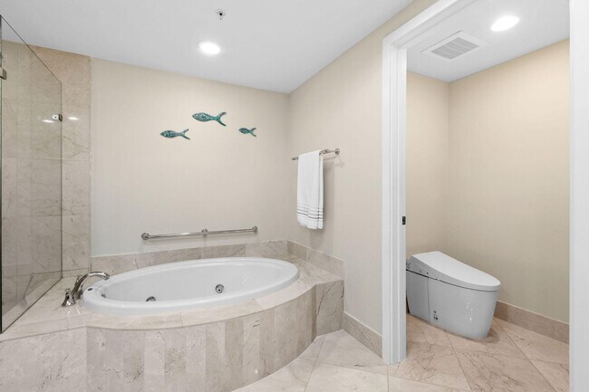 Building Photo - 3610 Gardens Pkwy