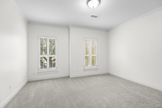 Building Photo - 4026 Gramercy St