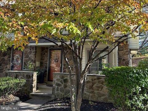 Building Photo - 28 Flintlock Ln