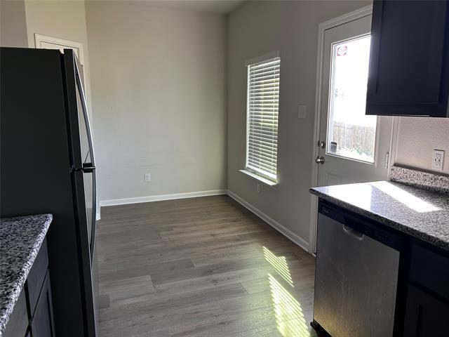 Building Photo - 4207 Silverhill Dr