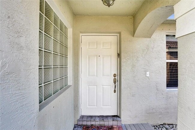 Building Photo - 5248 NW 117th Ave