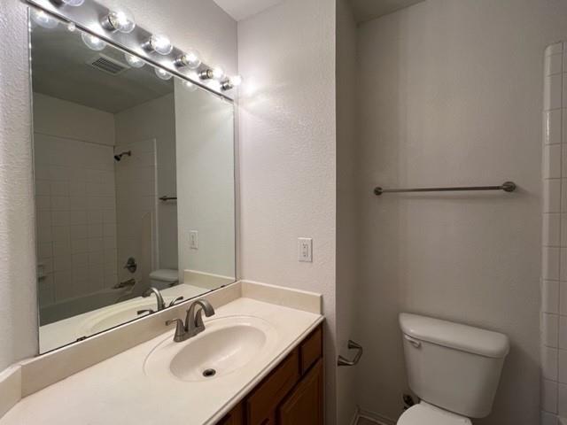 Building Photo - 1220 Big Bend Dr