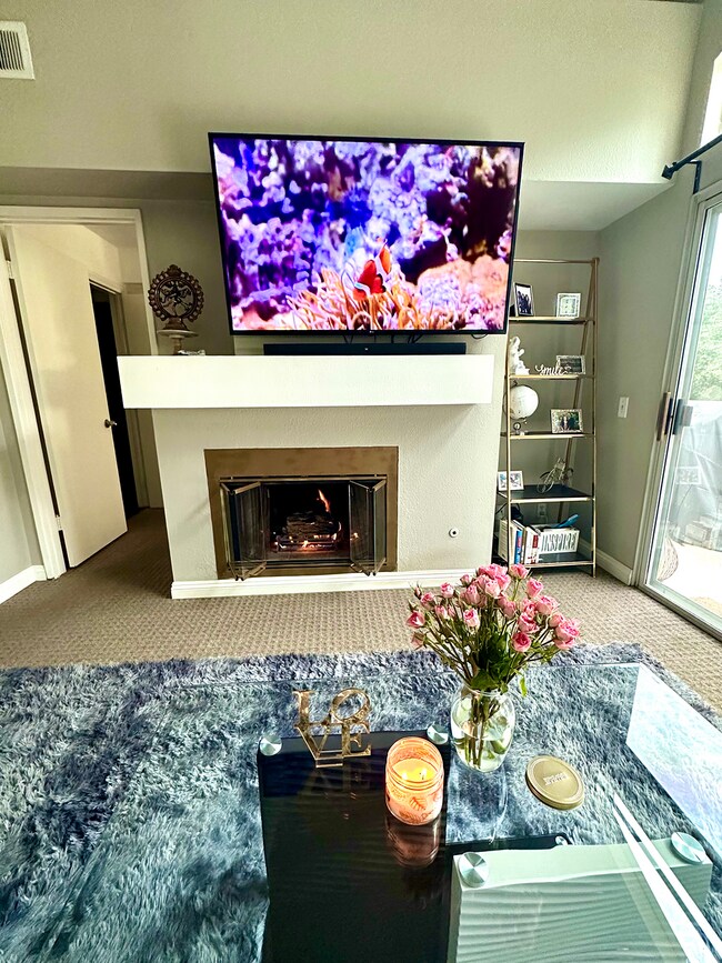 living room - 44 Dianthus