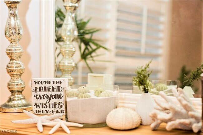 Building Photo - 22631 Island Lakes Dr