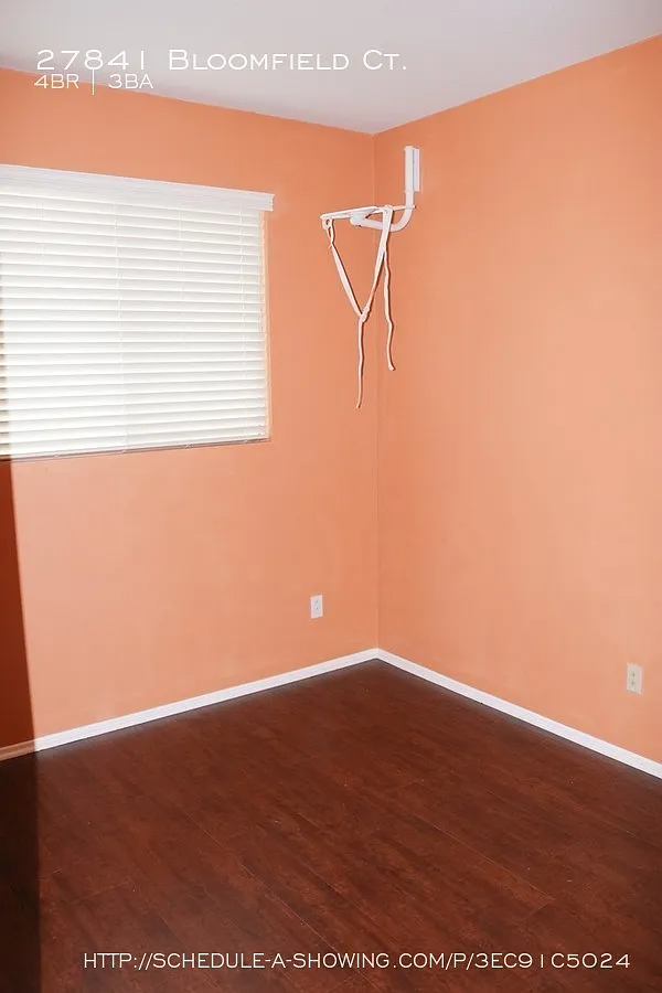 BR4 perfect Guest/GP BR - 27841 Bloomfield Ct