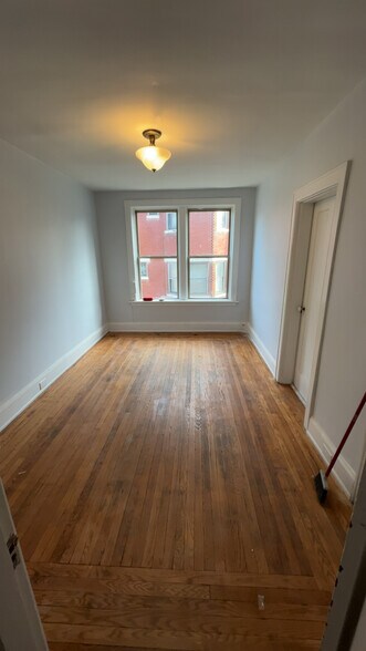 Building Photo - 3896 Reading Rd