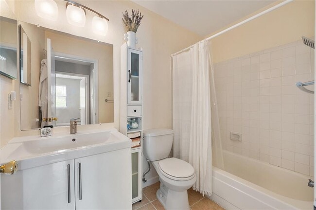 Building Photo - 5616 Emerald Forest Dr