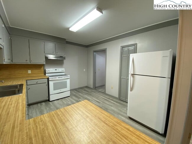 Building Photo - 9303 NC-88