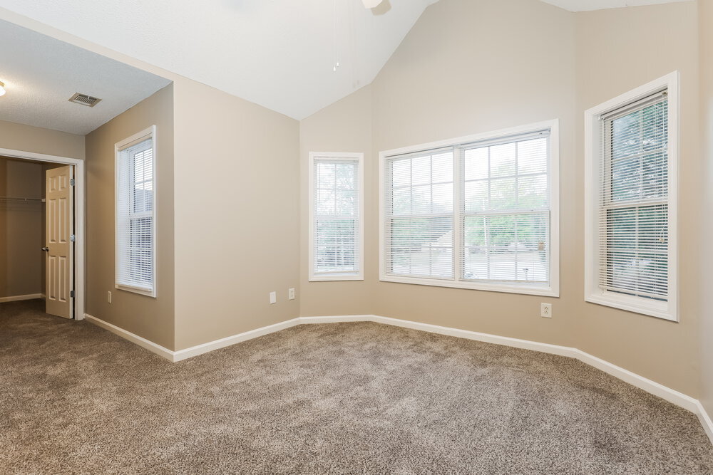 Building Photo - 615 Beddick Ln