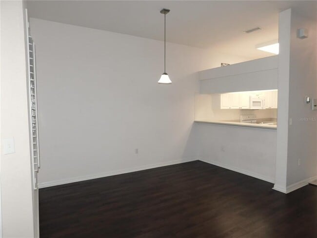 Building Photo - 3438 Primrose Way