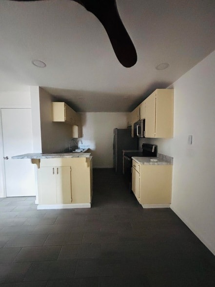 Building Photo - 32200 Cathedral Canyon Dr