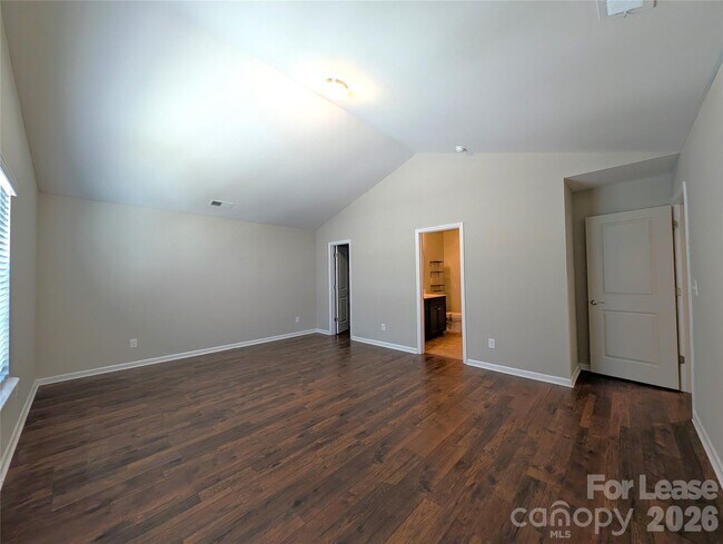 Building Photo - 2525 Mcintosh St