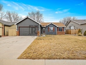 Building Photo - 506 Pebble Beach Ave