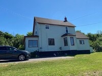 Building Photo - 402 Portage St