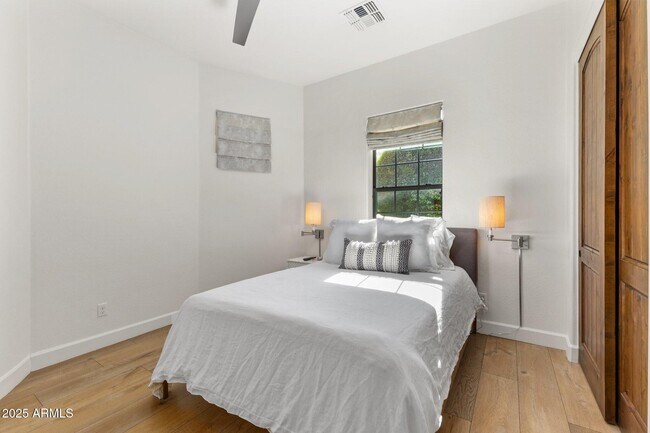 Building Photo - 18127 N 98th Way