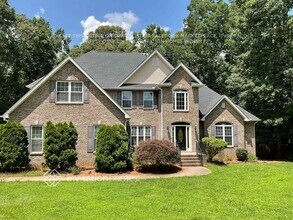 Building Photo - 152 Chamlee Way