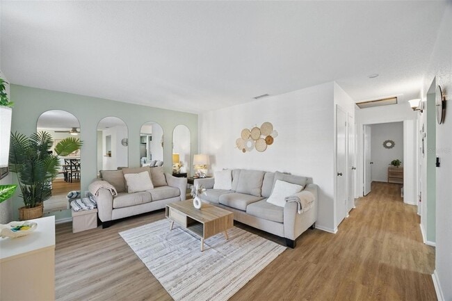 Building Photo - 8911 Blind Pass Rd