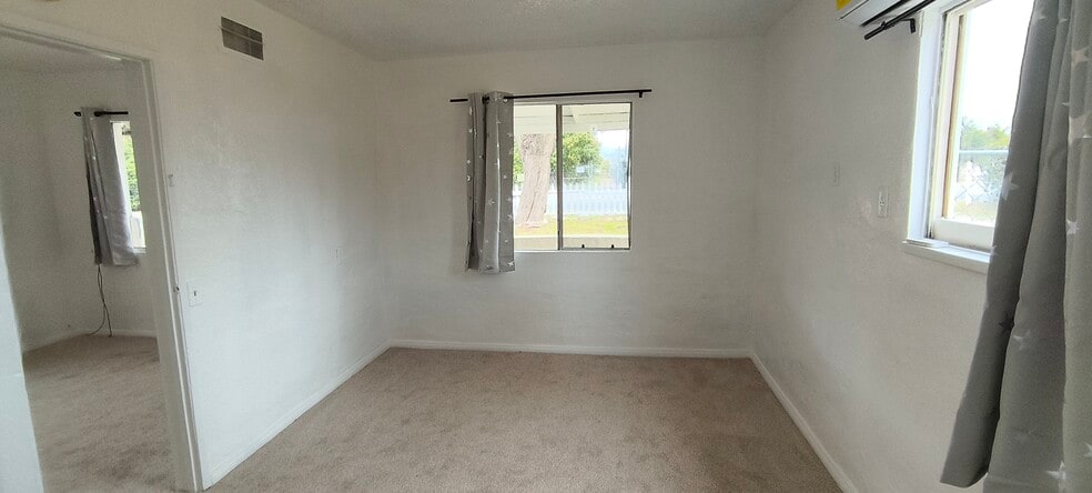 Building Photo - 1720 San Bernardino Ave