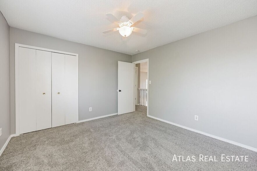 Building Photo - 8015 Ferncliff Dr