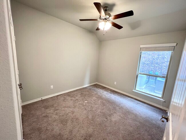 Bedroom-3 - 10217 Tahoka Pl