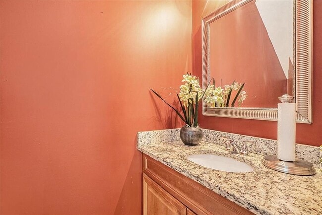 Building Photo - 2061 Hutton Dr