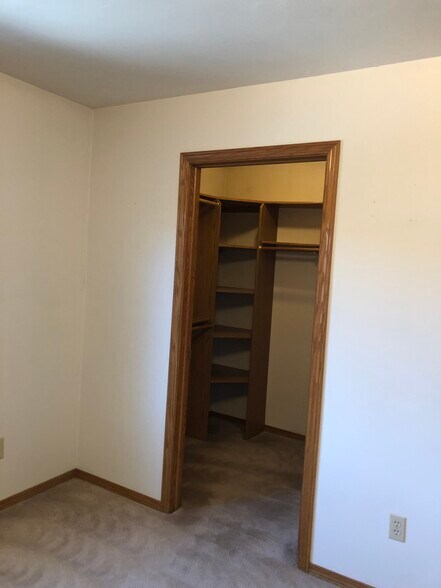 Building Photo - 3590 S Timber Trl