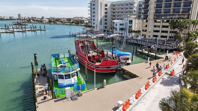 Building Photo - 741 Lantana Ave