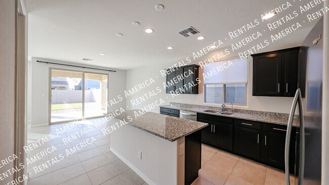 Building Photo - 17611 W Missouri Ave