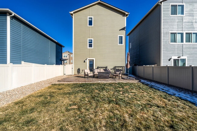 Building Photo - 11140 Feliz Wy