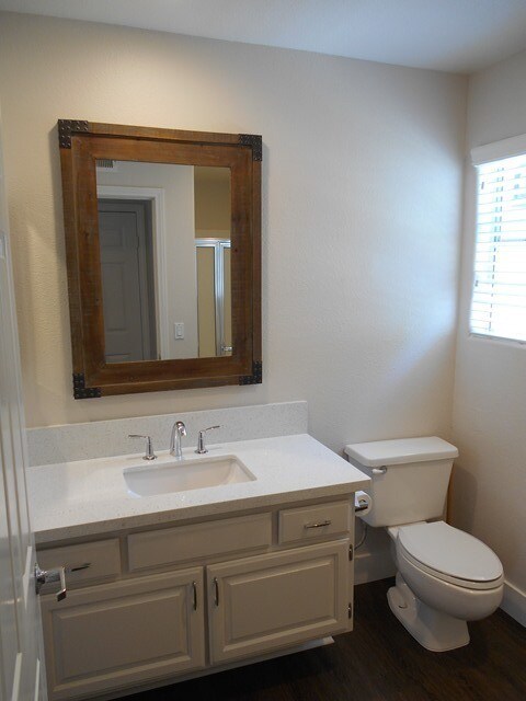 Building Photo - Stunning Home in Gated Community of Southridge Oceanside!