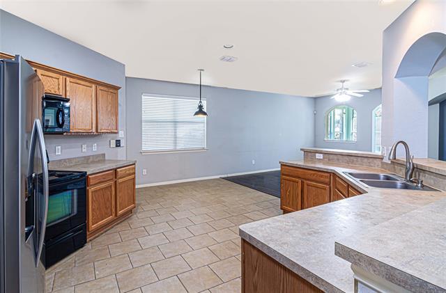 Building Photo - 14601 Frisco Ranch Dr