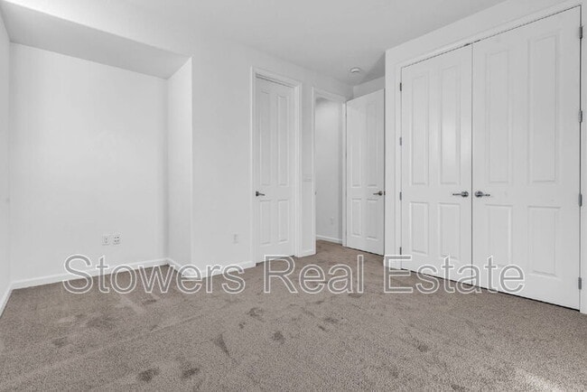 Building Photo - 4685 Malayan St