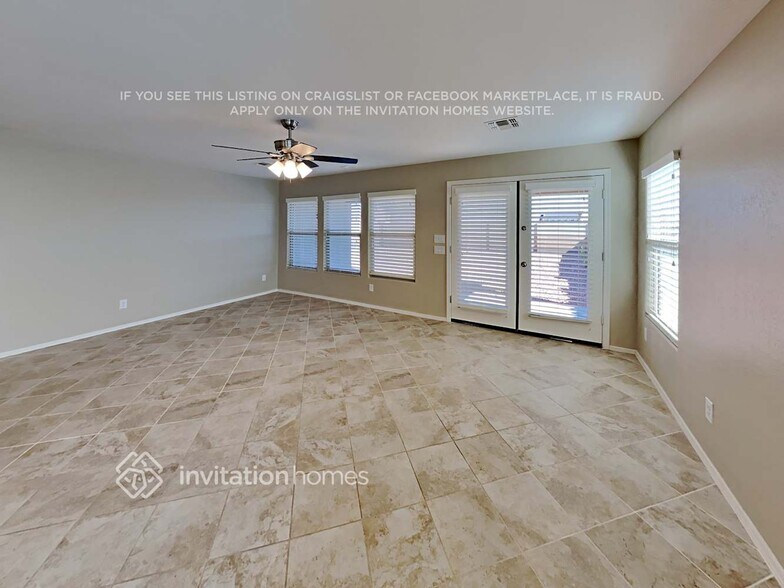 Building Photo - 40852 W Patricia Ln