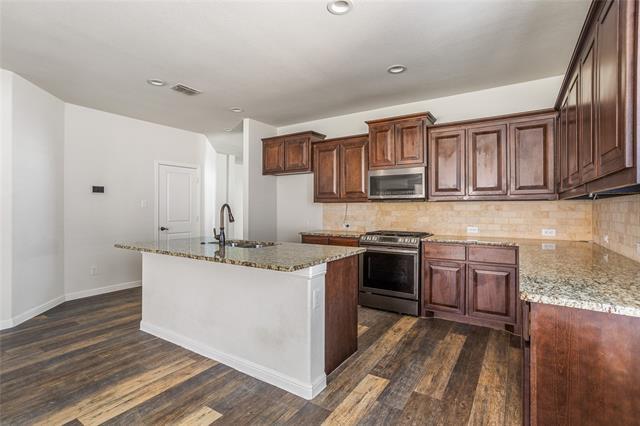 Building Photo - 1111 Burlingame Dr