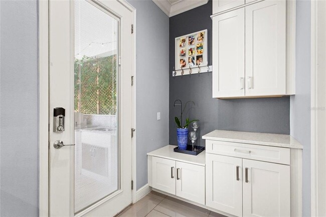 Building Photo - 10067 Mere Pkwy