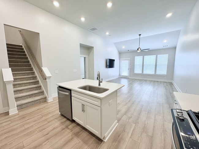 Building Photo - 203 Grange Vly Ln